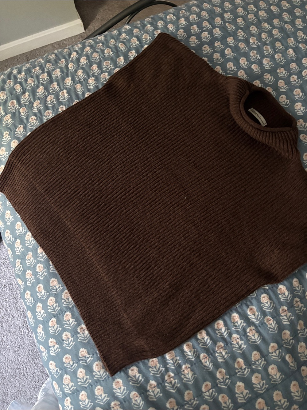 Zenana Outfitters Brown Ribbed Turtleneck Sweater